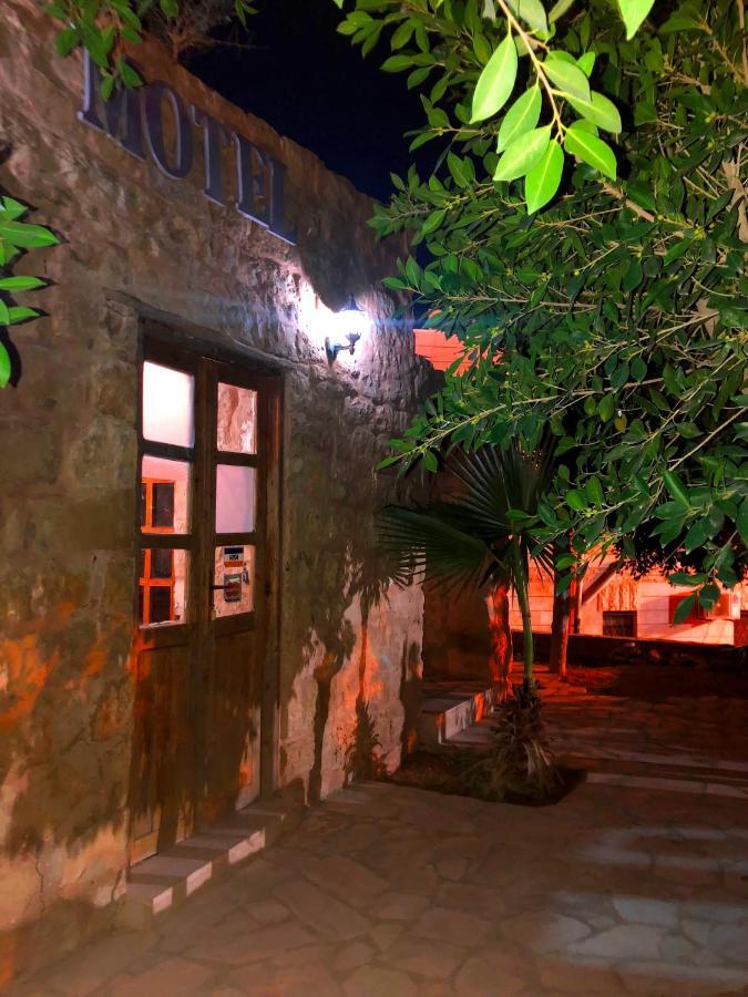 The Orient Home Wadi Musa Exterior photo